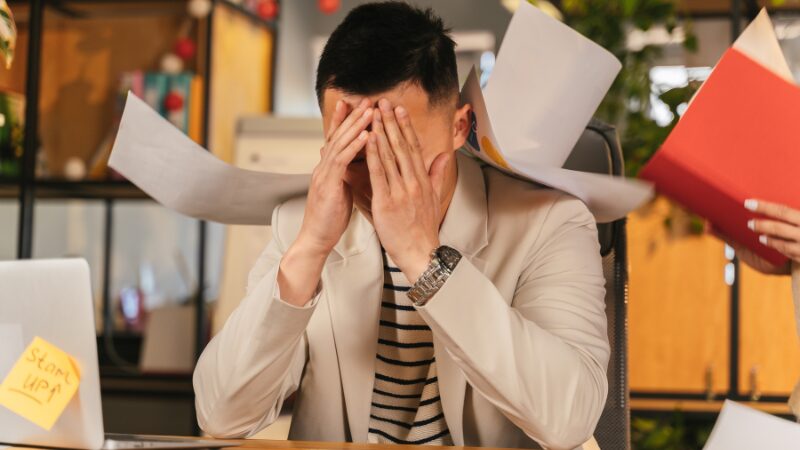 人手不足